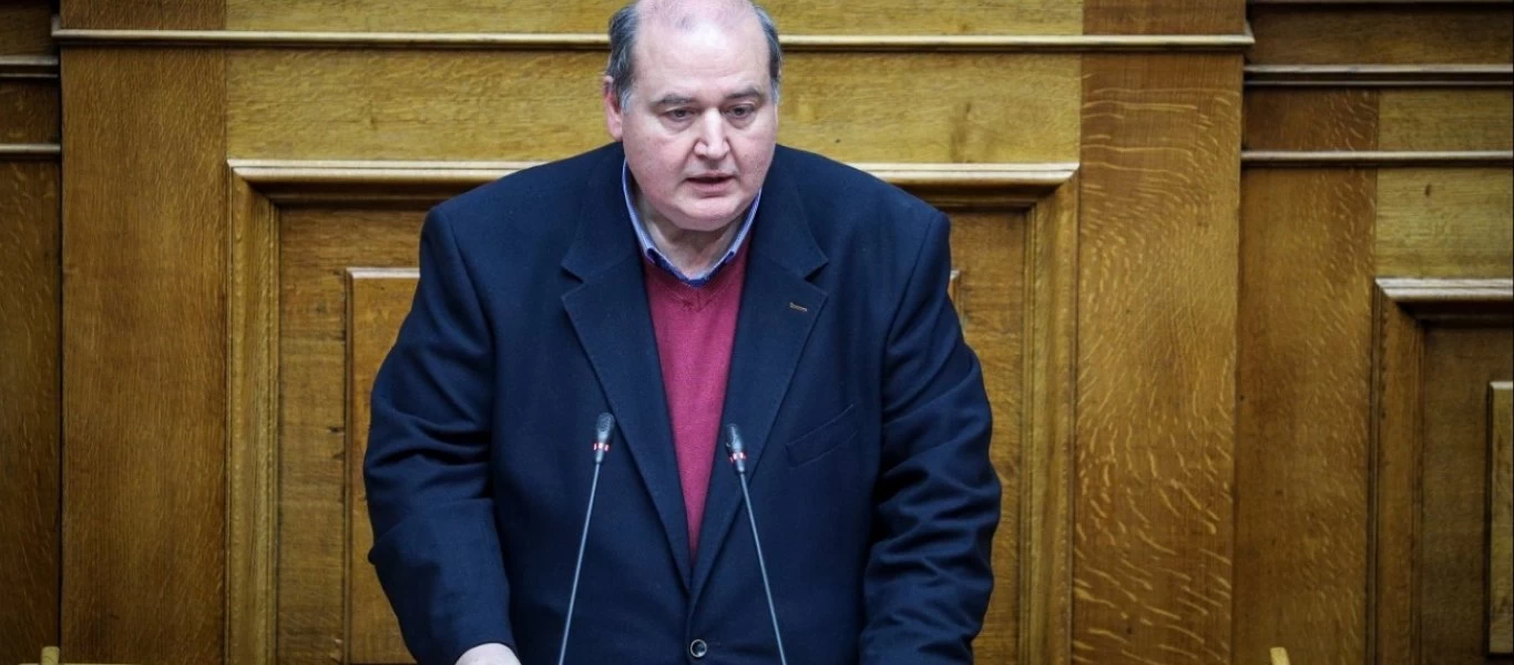 ΣΥΡΙΖΑ σε Κεραμέως: «Καλά ξεμπερδέματα με τη διαρροή προσωπικών δεδομένων μαθητών και εκπαιδευτικών»